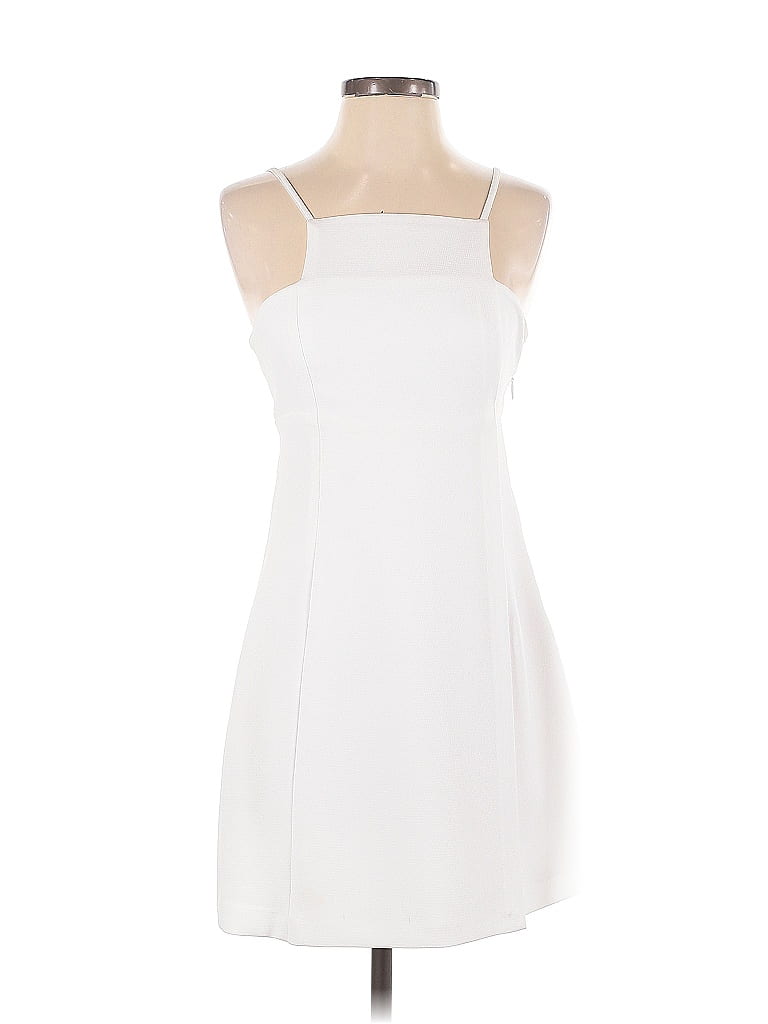 Click to view more detailed imagery on our partner's website Pre-owned Bcbgeneration Cocktail Dress In White