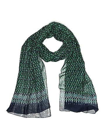 C. Wonder Scarf (view 1)