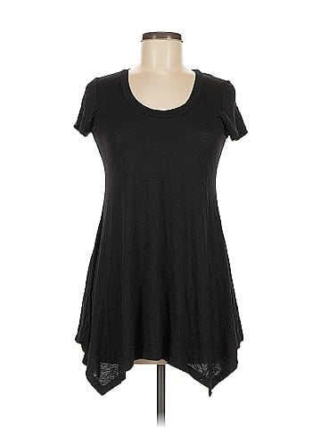Soprano Short Sleeve T-Shirt (view 1)