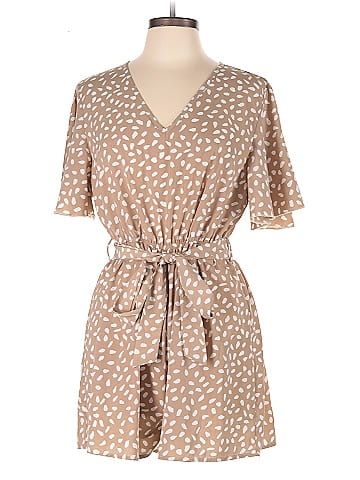 Emery Rose Romper (view 1)
