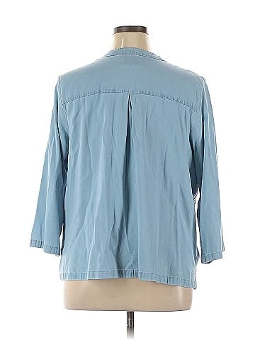D&Co. 3/4 Sleeve Blouse (view 2)