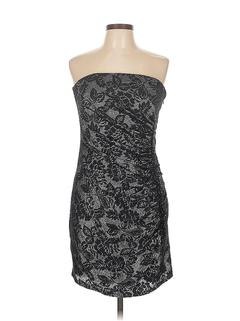 Click to view more detailed imagery on our partner's website Pre-owned Laundry By Shelli Segal Cocktail Dress In Gray