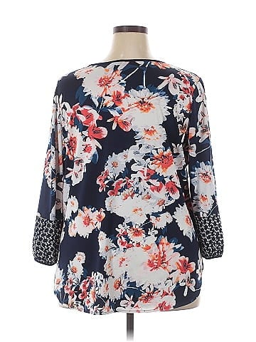 New Directions 3/4 Sleeve Blouse (view 2)