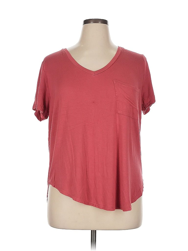 Pre-owned Charlotte Russe Short Sleeve T-shirt In Burgundy
