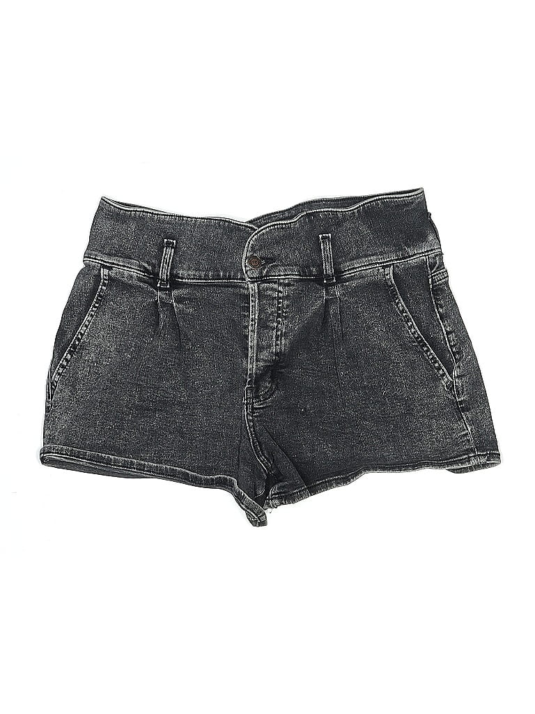 Click to view more detailed imagery on our partner's website Pre-owned Hollister Denim Shorts In Gray