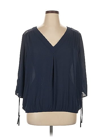 Soho JEANS NEW YORK & COMPANY 3/4 Sleeve Blouse (view 1)