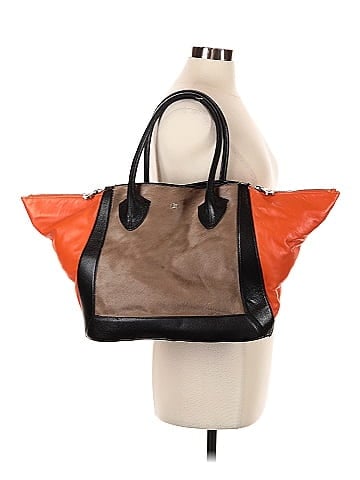 Pour La Victoire Tote (view 2)