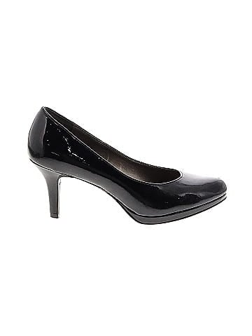 Kelly & Katie Heels (view 1)