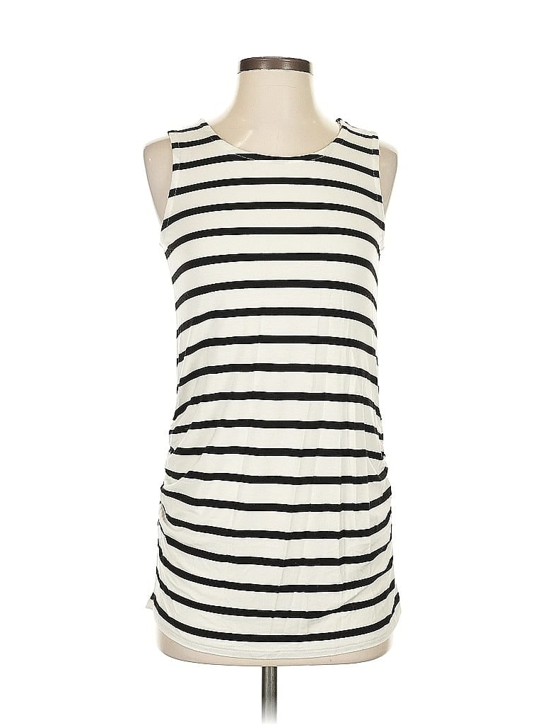 Pre-owned Loveappella Sleeveless T-shirt In Ivory
