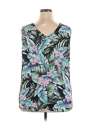 Violet & Claire Sleeveless Blouse (view 2)