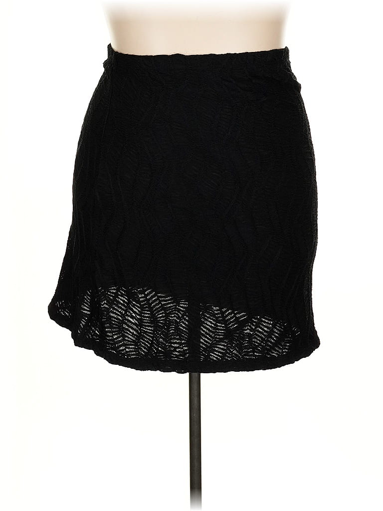 Pre-owned Torrid Formal Skirt In Black