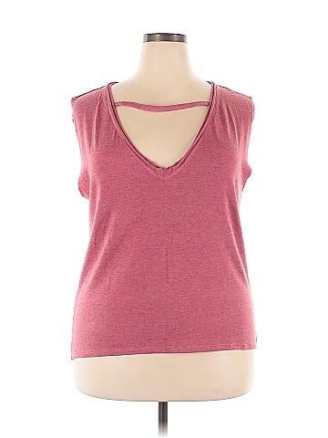 Mia Joy Sleeveless Top (view 1)