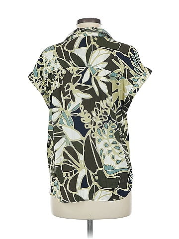 Cupcakes & Cashmere Short Sleeve Blouse (view 2)