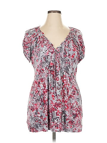 Daisy Fuentes Short Sleeve Blouse (view 1)