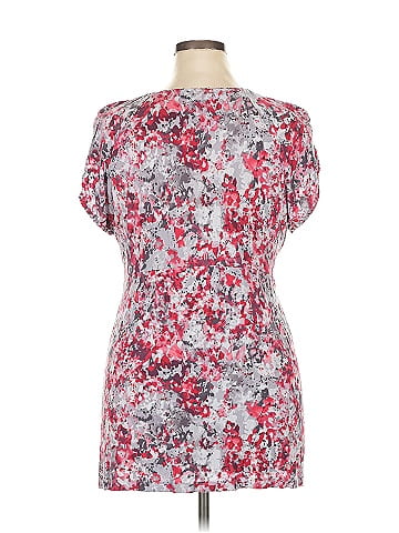 Daisy Fuentes Short Sleeve Blouse (view 2)