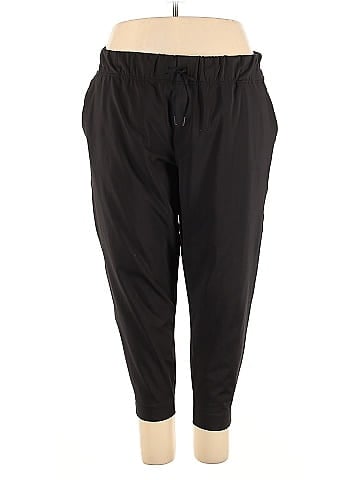 LIVI Casual Pants (view 1)