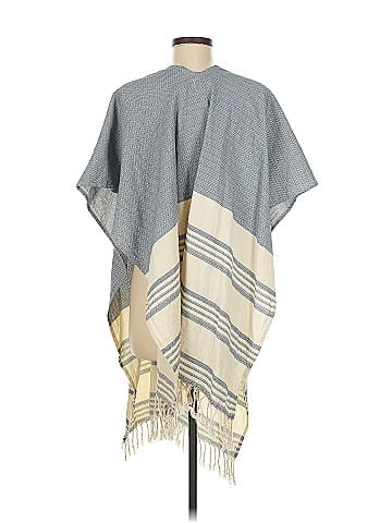 Tribe Alive Poncho (view 2)