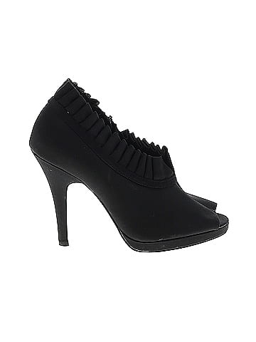 Nina Heels (view 1)