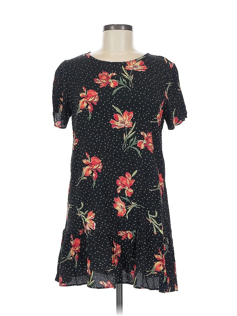 Pre-owned Forever 21 Contemporary Casual Dress In Black