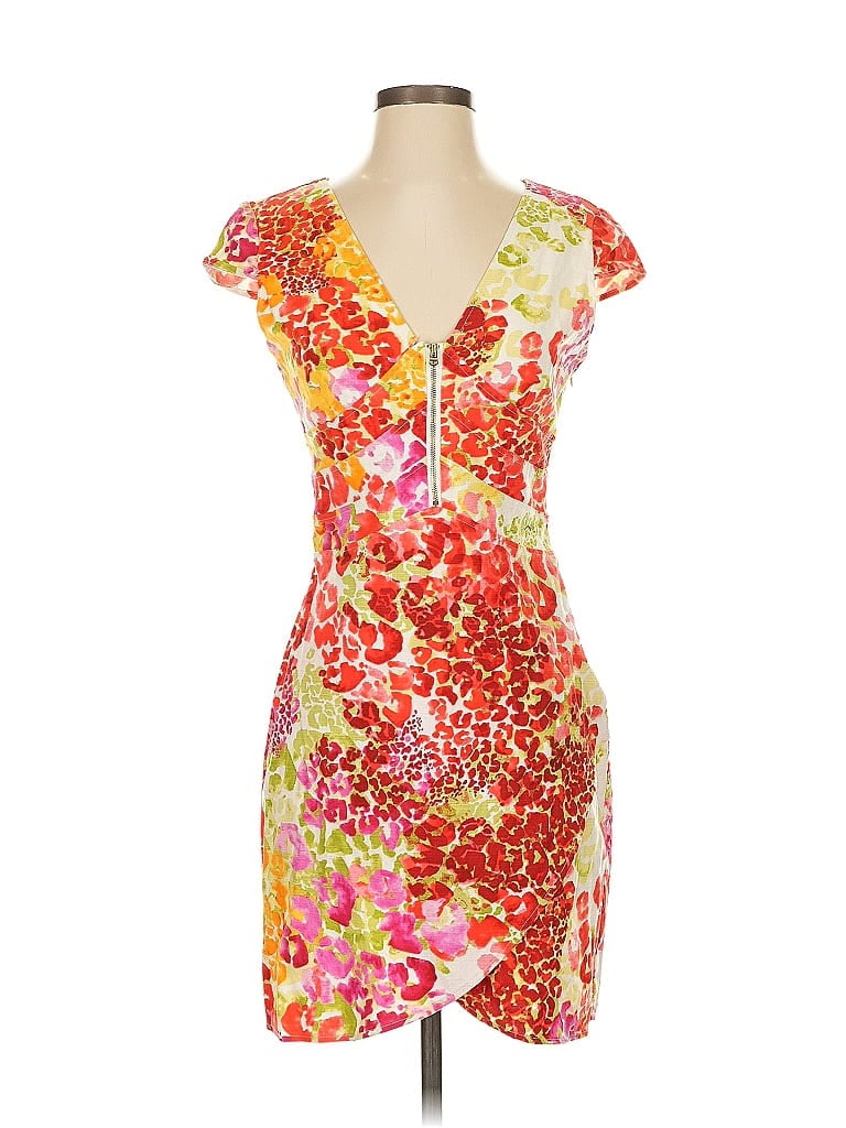 Pre-owned Guess Cocktail Dress In Red