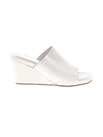 Seychelles Wedges (view 1)