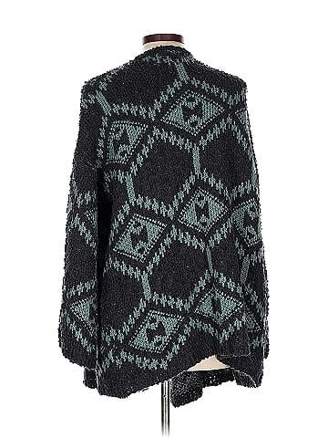 Pol Cardigan (view 2)