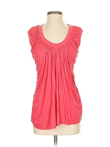 Kenar Sleeveless Blouse (view 1)