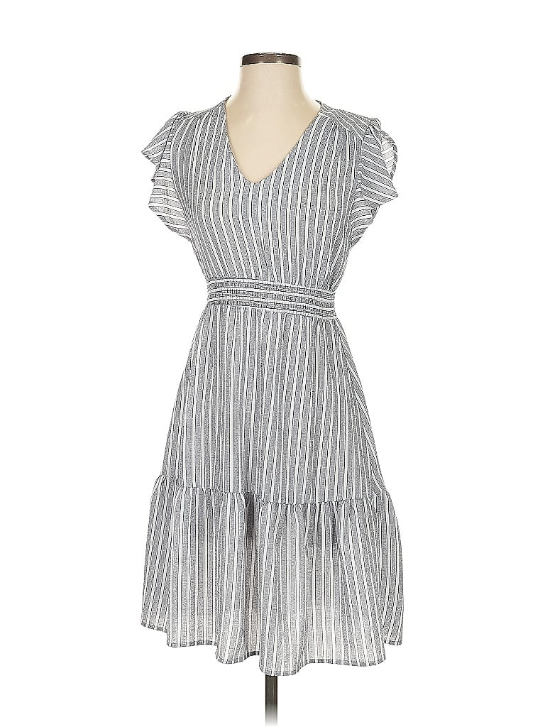 Pre-owned Monteau Casual Dress In Gray