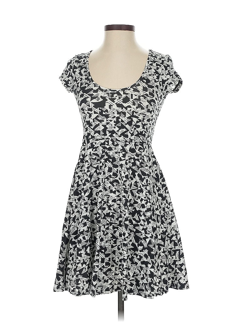 Pre-owned Aéropostale Casual Dress In Gray