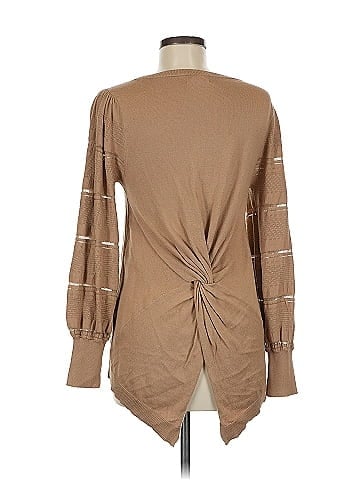blu dahlia Long Sleeve Top (view 2)