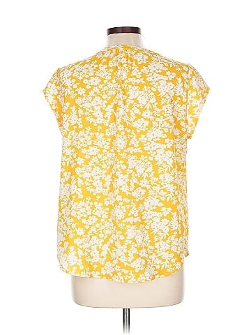 Fun2Fun Short Sleeve Blouse (view 2)