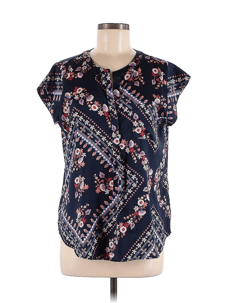 Click to view more detailed imagery on our partner's website Pre-owned Liz Claiborne Short Sleeve Blouse In Blue