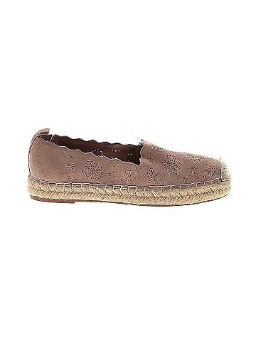 Crown Vintage Flats (view 1)