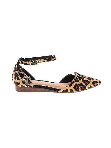 Crown Vintage Flats (view 1)