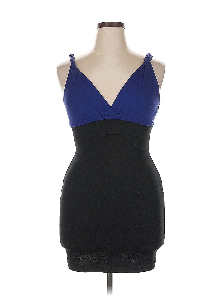 Pre-owned Soprano Cocktail Dress In Blue