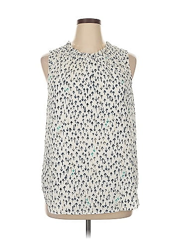 Nic + Zoe Sleeveless Blouse (view 1)