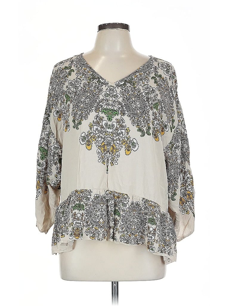 Click to view more detailed imagery on our partner's website Pre-owned Weekend Suzanne Betro 3/4 Sleeve Blouse In White