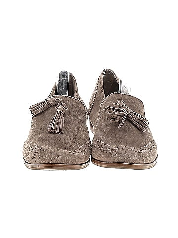 Crown Vintage Flats (view 2)