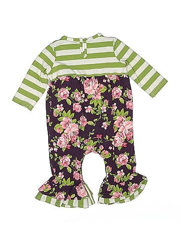 Counting Daisies Long Sleeve Outfit (view 2)