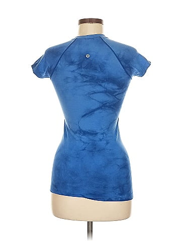Lululemon Athletica Short Sleeve T-Shirt (view 2)