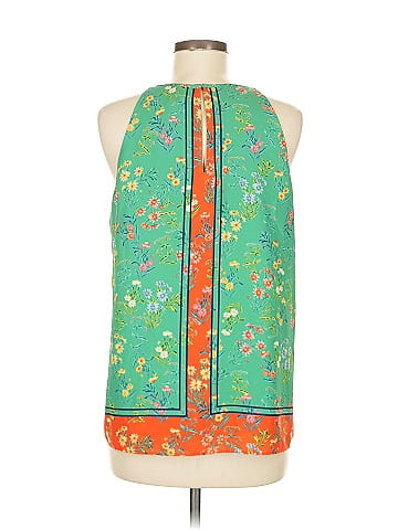 Kenar Sleeveless Blouse (view 2)