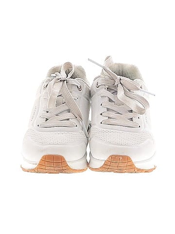 Skechers Sneakers (view 2)