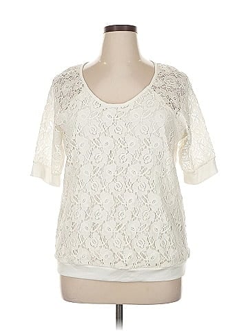 New Directions 3/4 Sleeve Blouse (view 1)
