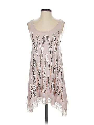 Design History Sleeveless Blouse (view 1)