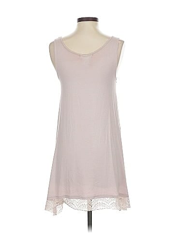 Design History Sleeveless Blouse (view 2)