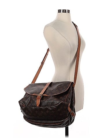 Louis Vuitton Vintage Monogram Canvas Saumur 35 Messenger Bag (view 2)