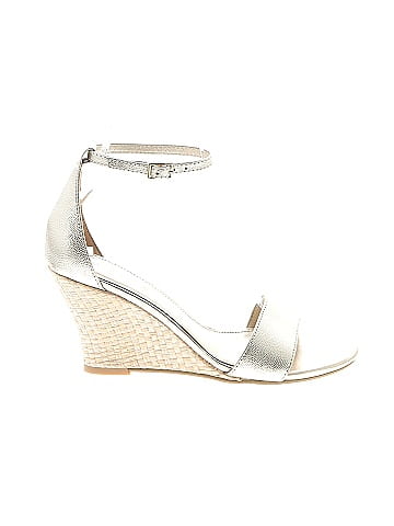 Lilly Pulitzer Wedges (view 1)