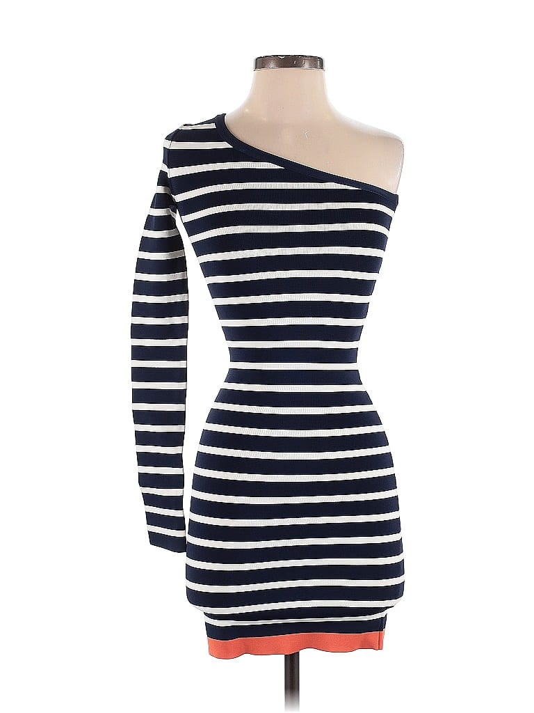 Click to view more detailed imagery on our partner's website Pre-owned Bcbgmaxazria Casual Dress In Blue