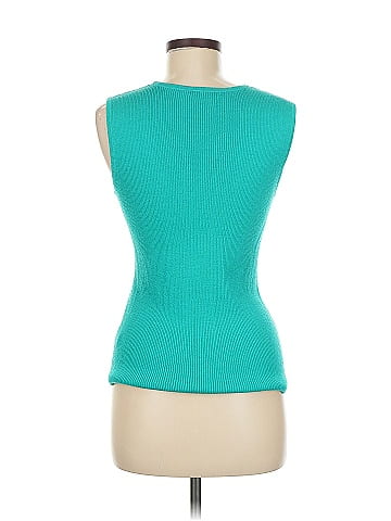 St. John Sleeveless Top (view 2)