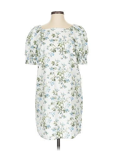 Crown & Ivy Casual Dress (view 1)